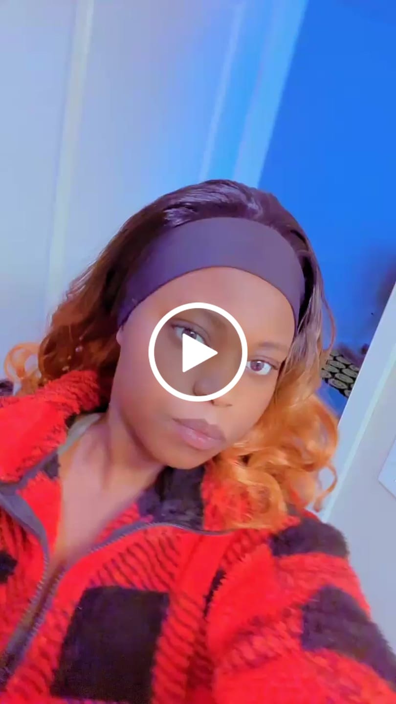 Customer video review of Dark Spots  & Glow combo