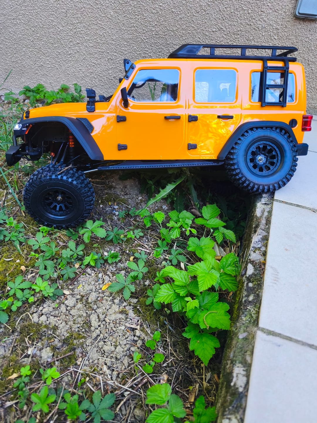 Customer photo review of 1/7 Scale 4WD Brushless RTR RC Crawler MK-07 V2