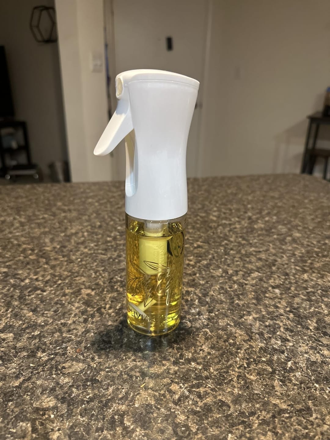Customer photo review of Olivia Oil Sprayer B 3