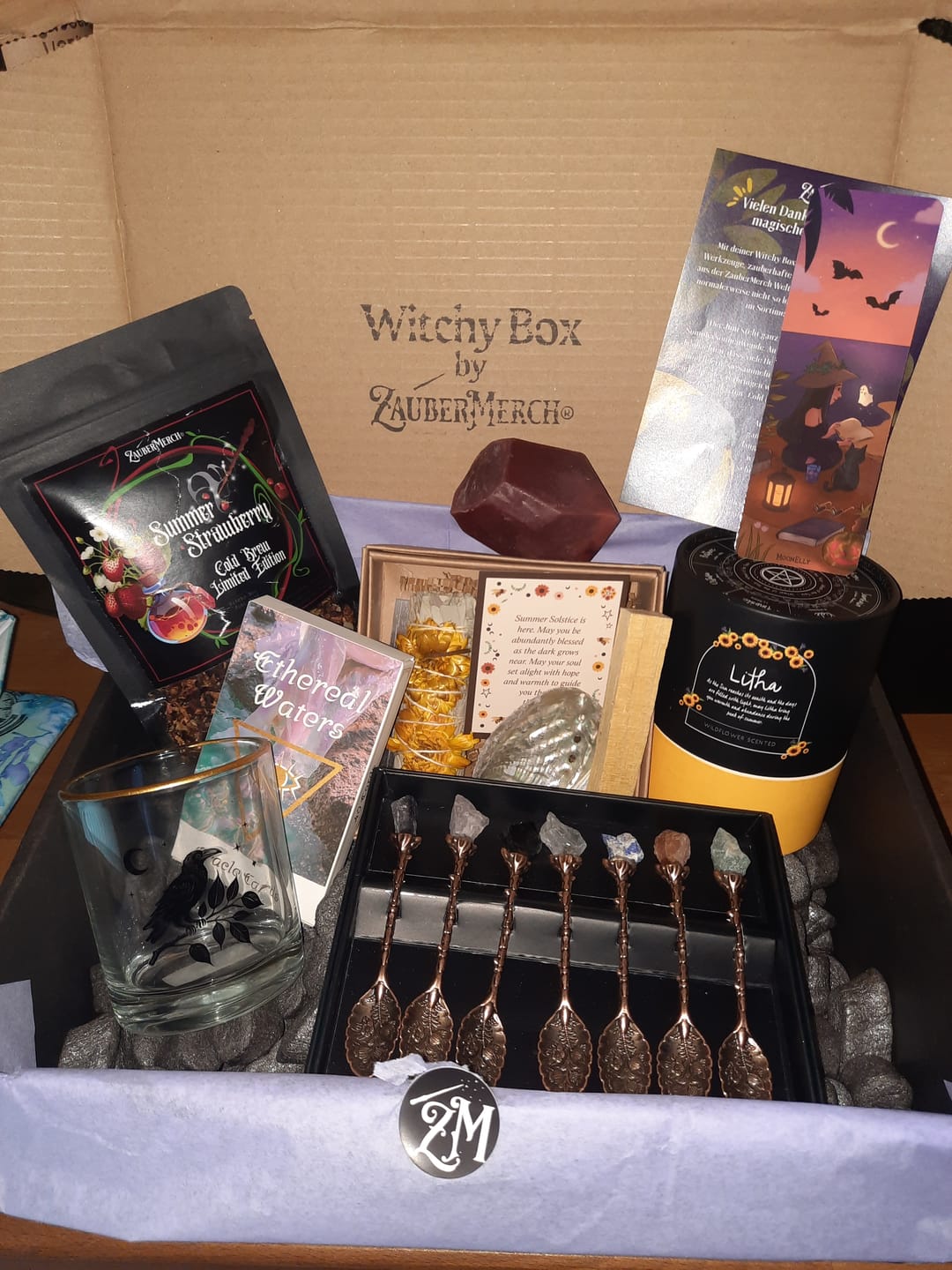 Customer photo review of Witchy Box Juni (Monatlich wechselnd & limtiert)