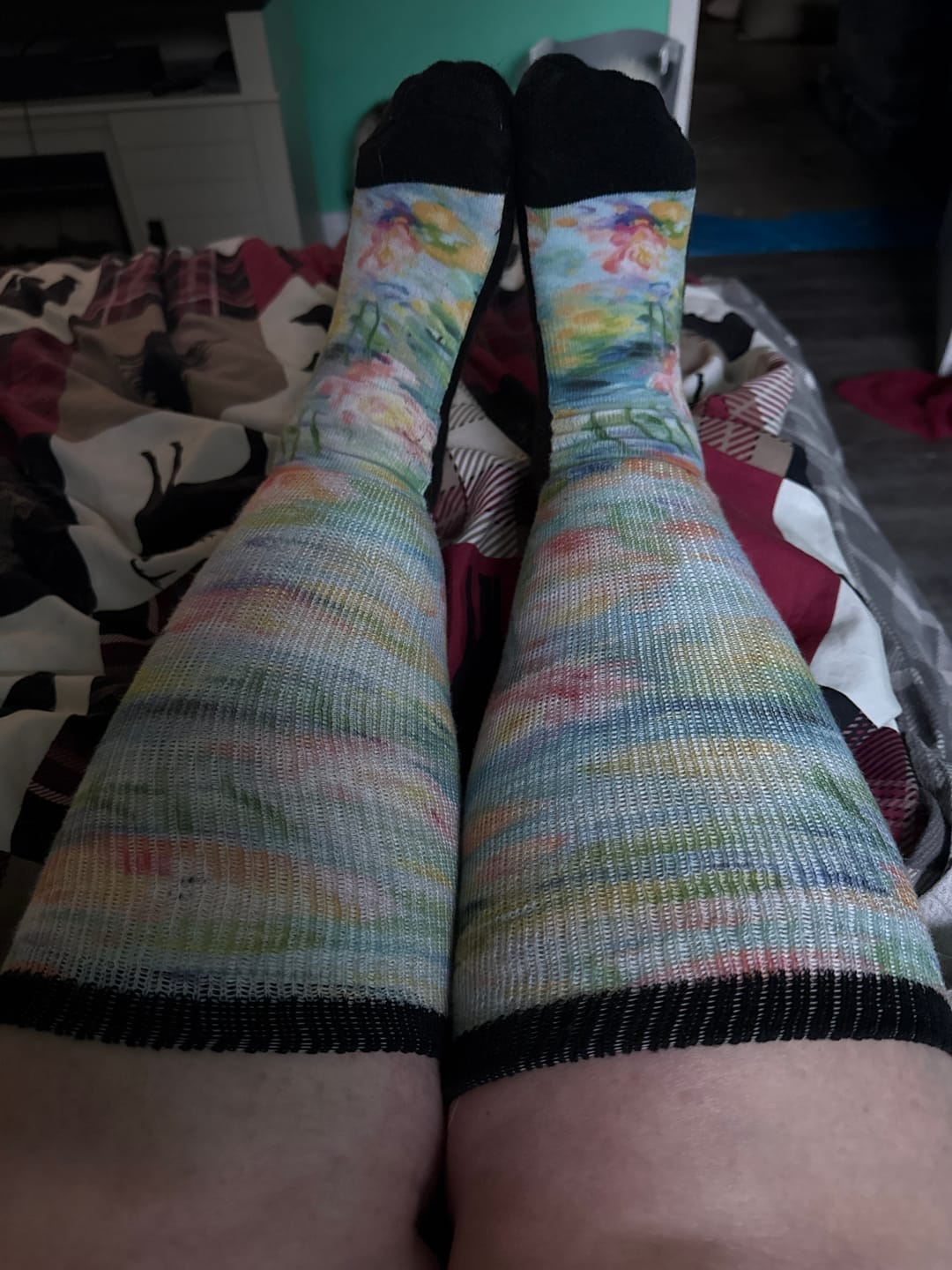 Customer photo review of Pastel Pond EasyStretch™  Socks
