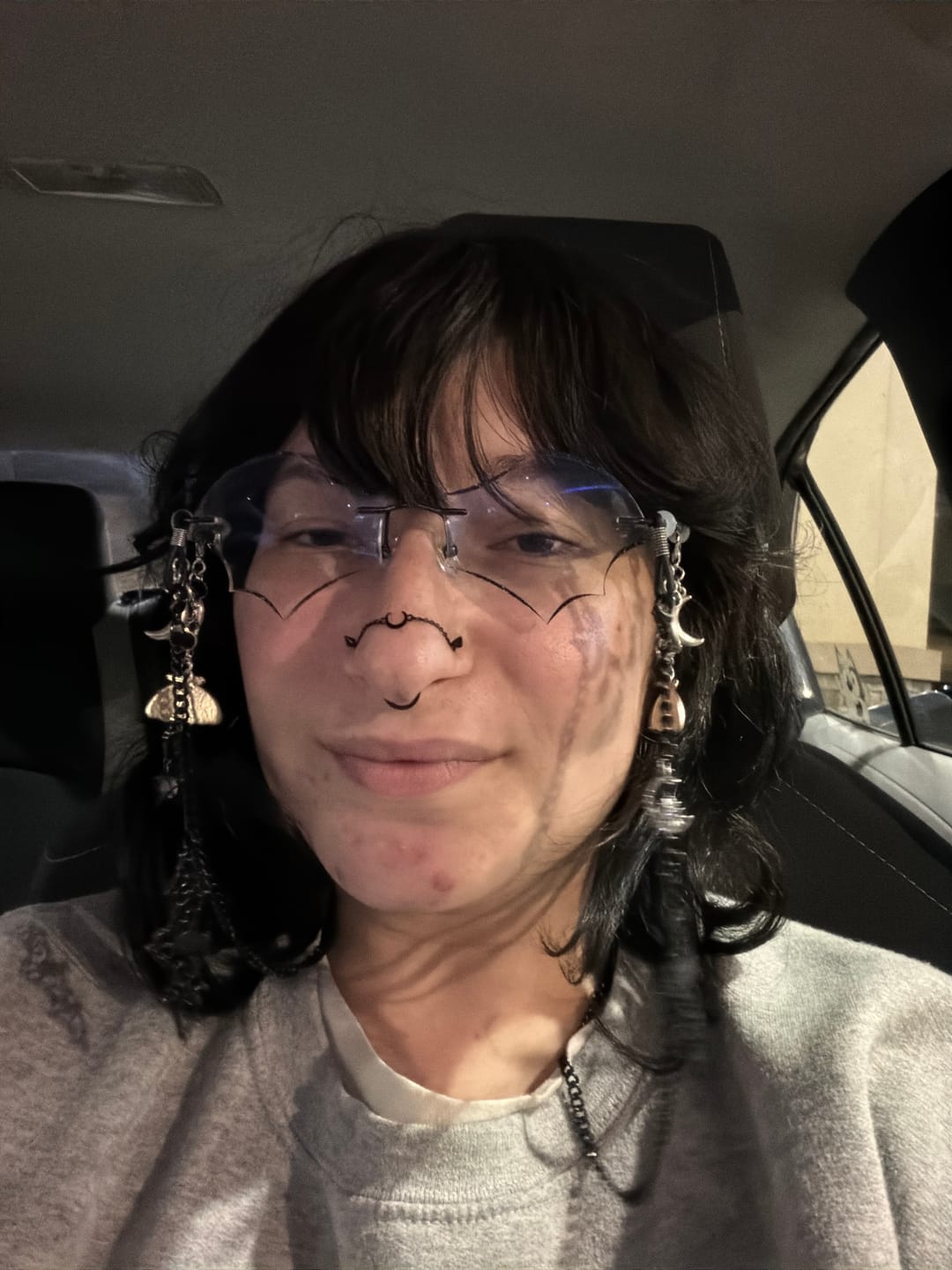 Customer photo review of Batty Eyeglasses