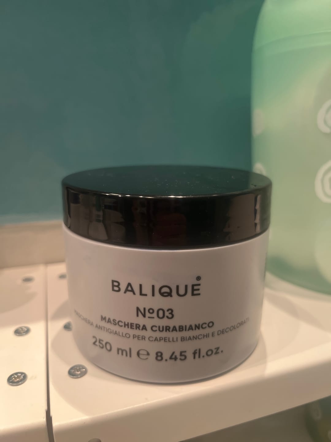 Customer photo review of N°03 - MASCHERA CURABIANCO