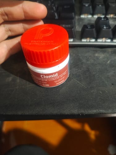 Customer photo review of CLOMID | Clomifeno Citrato 50mg 50 tabs