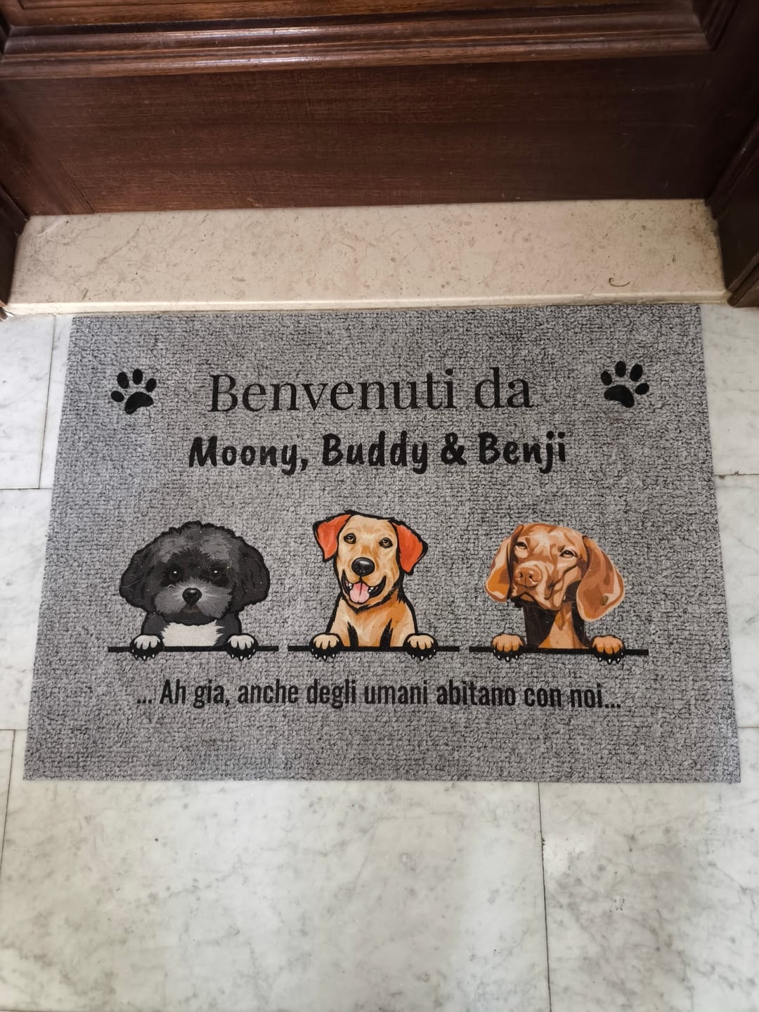 Customer photo review of Benvenuti da – Zerbino personalizzato
