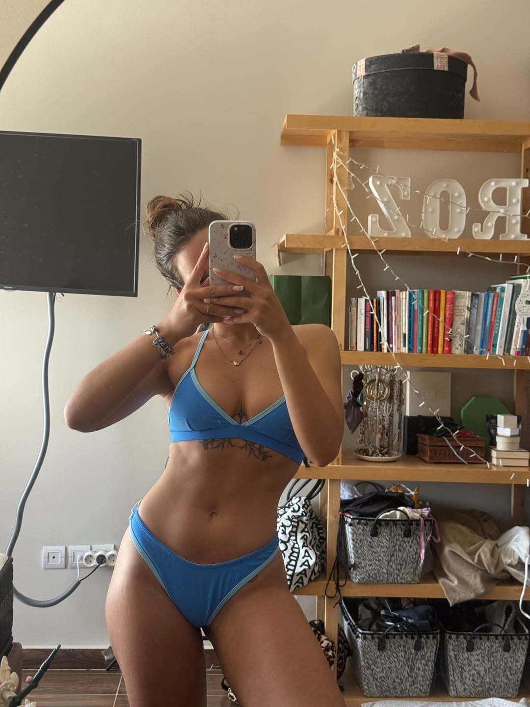 Customer photo review of Lyra Bottoms - Sky