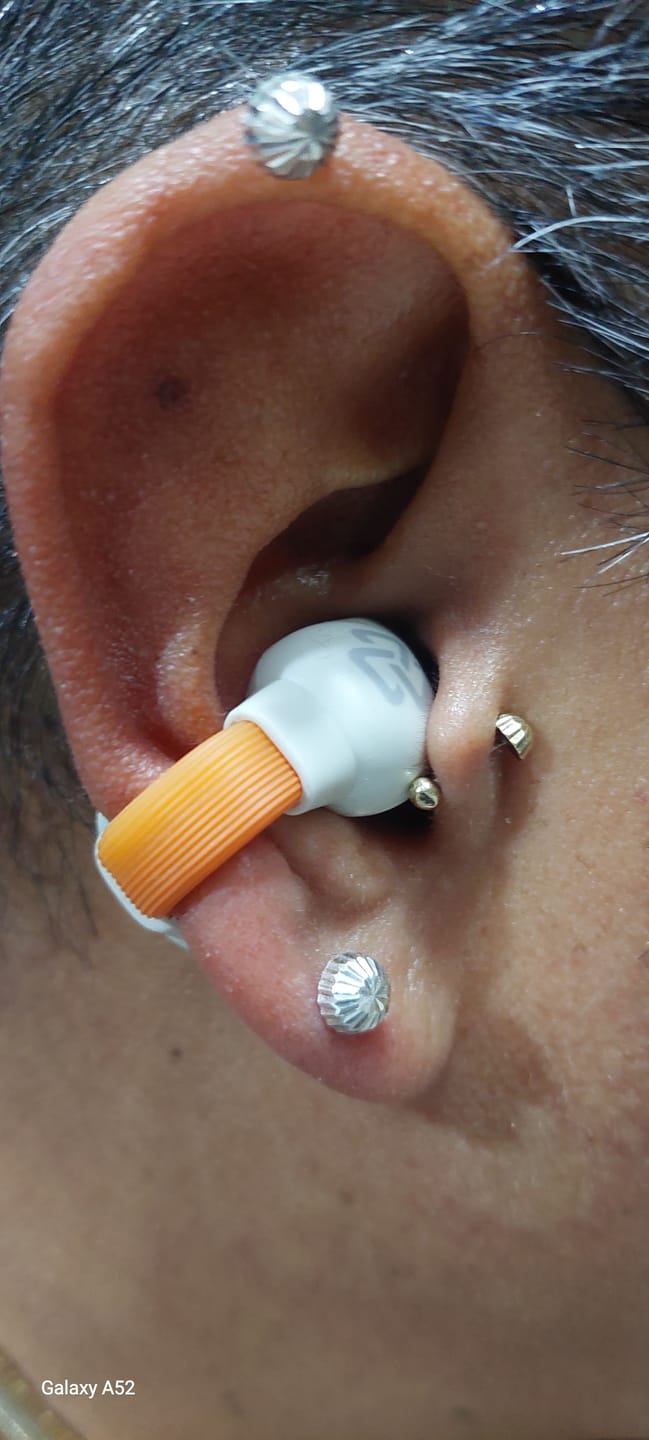 Customer photo review of Audifonos Inalambricos Ows One Plus Sport STF 30Hrs Uso IPX5