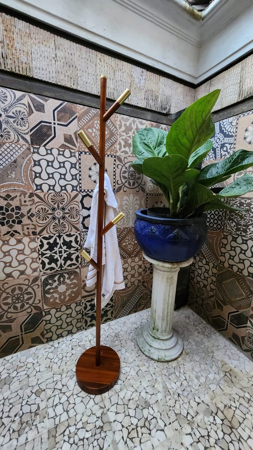 Customer photo review of Minimalist Teak Coat Rack – Branch Design