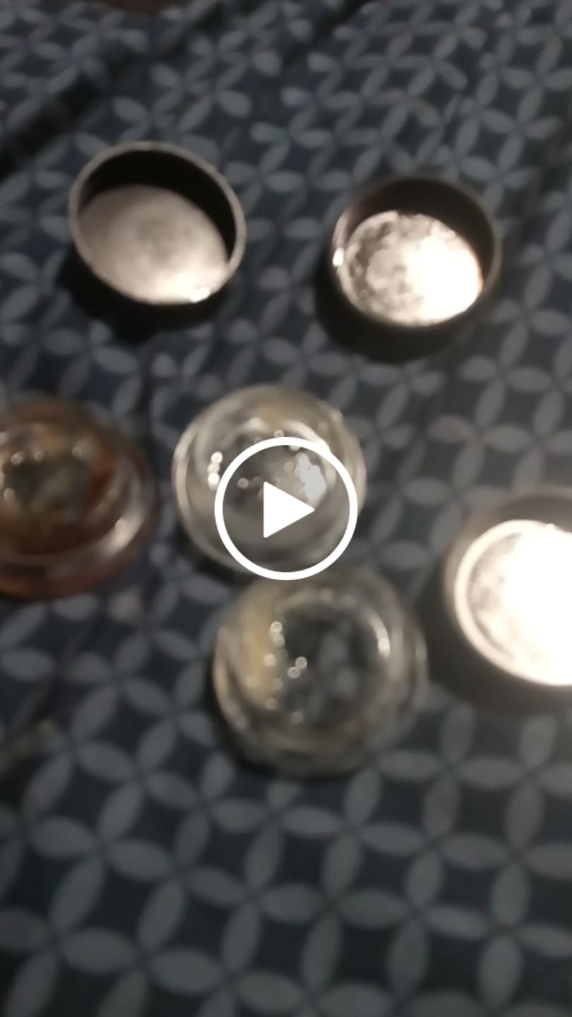 Customer video review of 1.5g Blue Dream Crumble