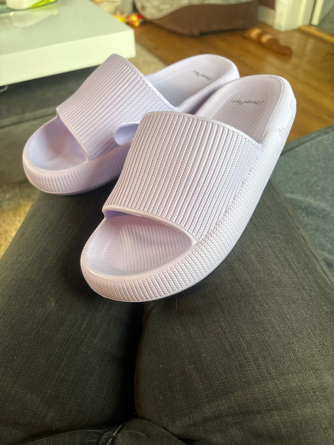 Customer photo review of HappyFlops Original