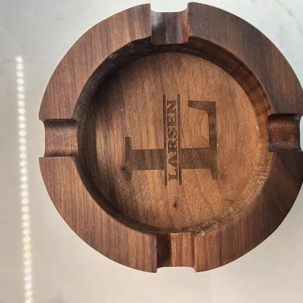 Customer photo review of Personalized Name Walnut Cigar Ash Tray for Dad,Grandpa,Boyfriend,Friend