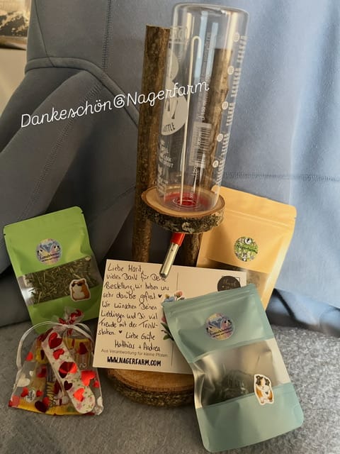 Customer photo review of Nagerfarm Trinkstation – inkl. Trinkflasche | Für Kleintiere