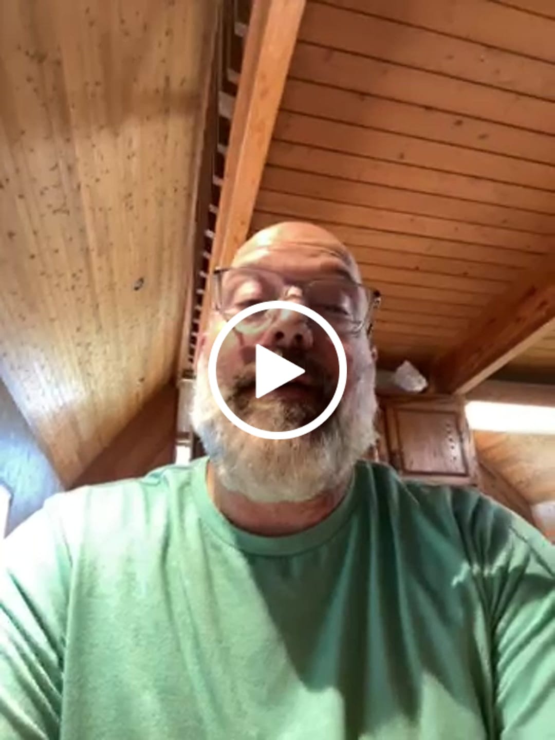 Customer video review of Classic Nicotine Pouches