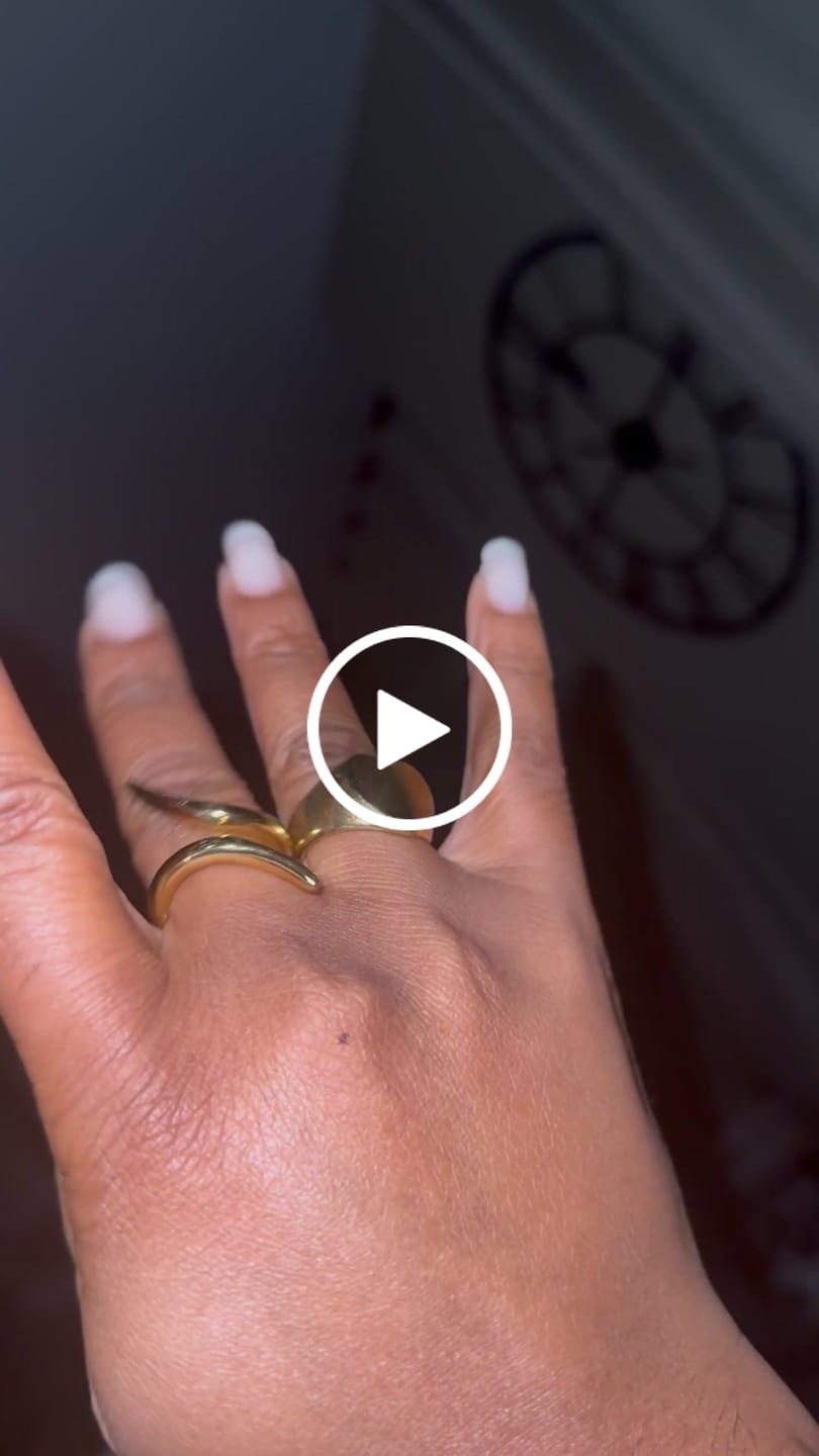 Customer video review of Love Affair Heart Ring (Bundle)