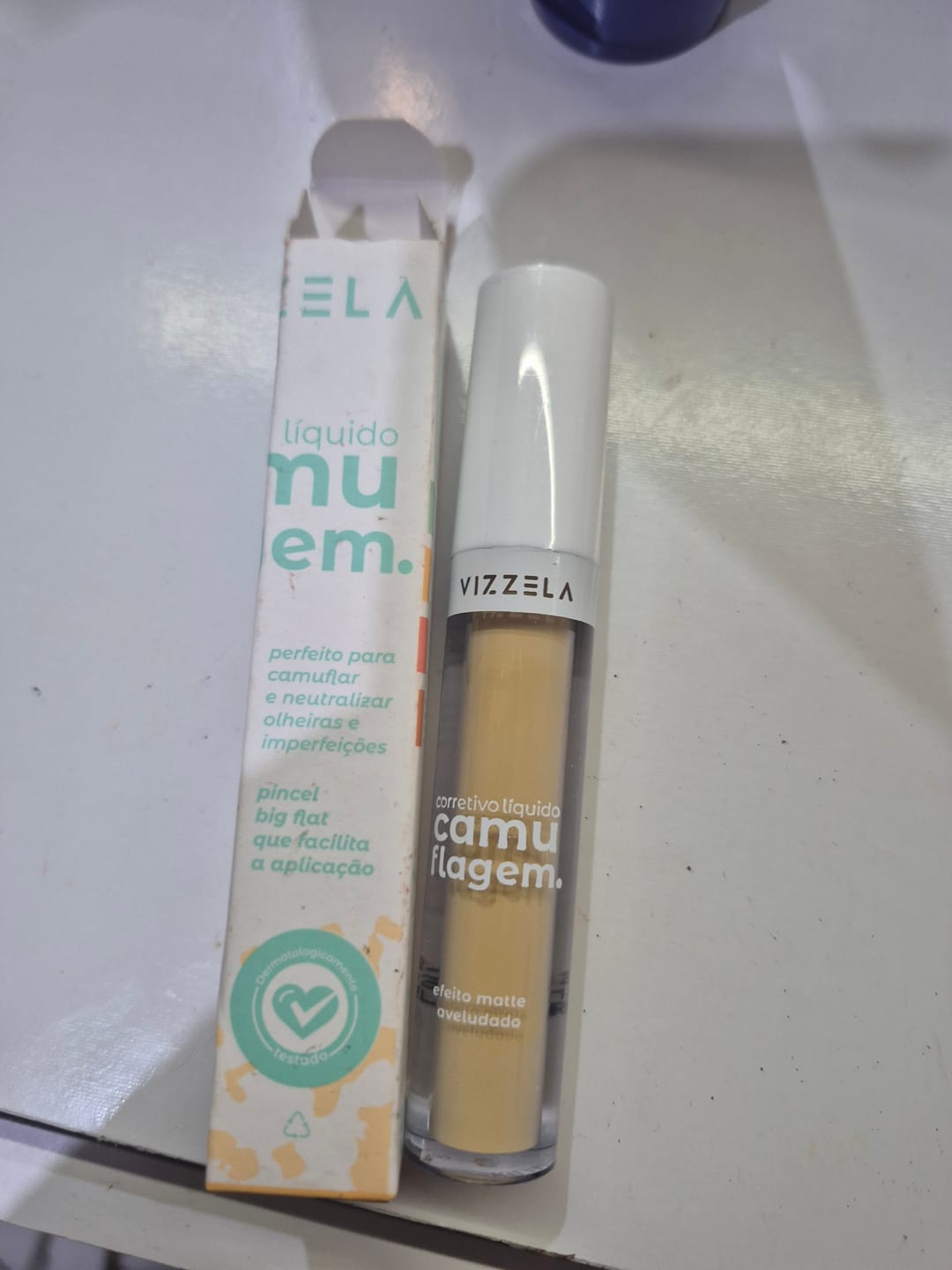 Customer photo review of Corretivo Camuflagem – Amarelo - Vizzela