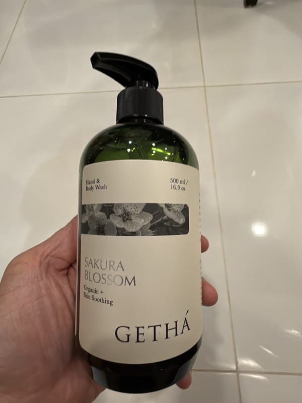 Customer photo review of Getha Premium Botanical Body Wash 500ml