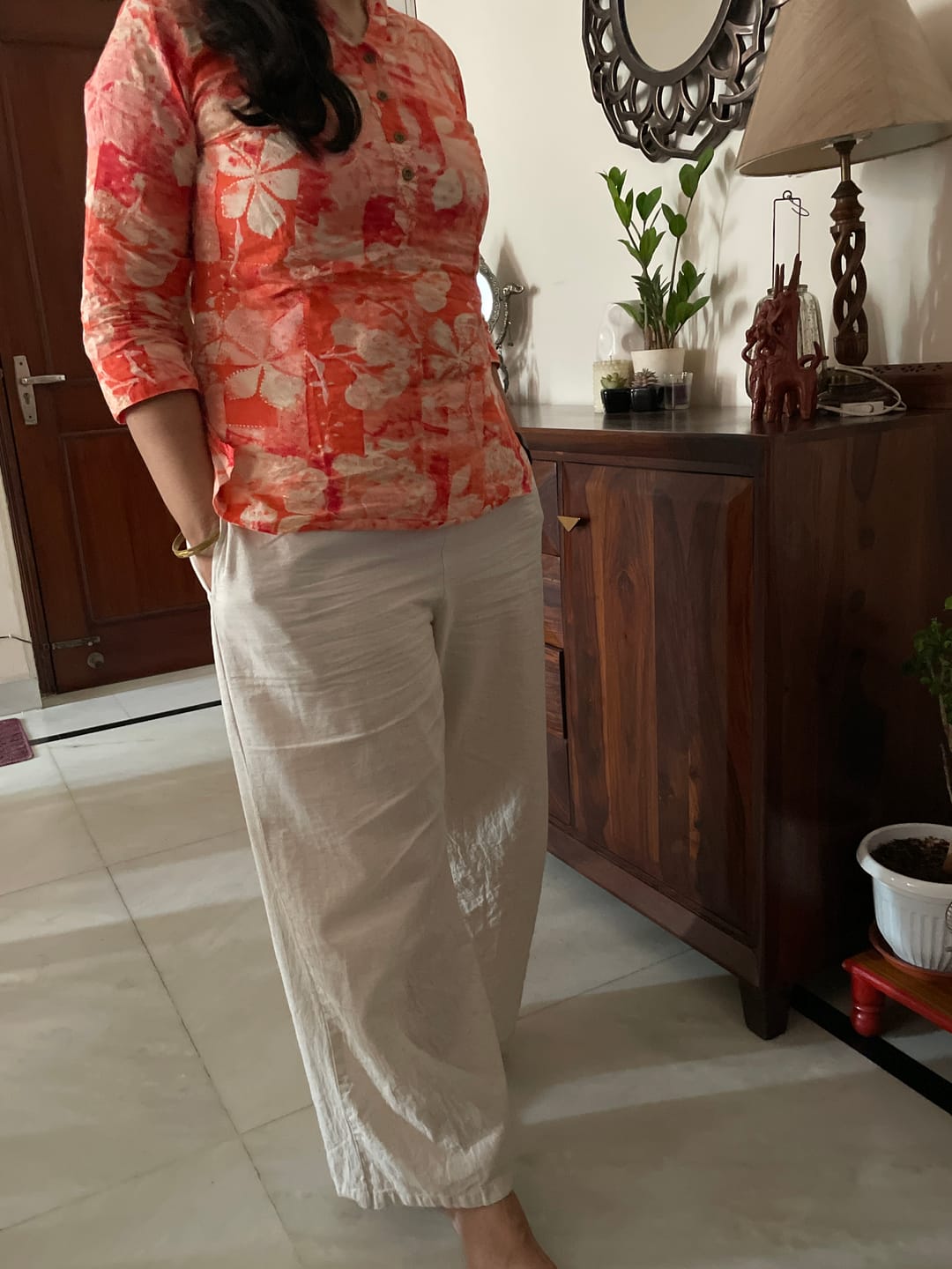 Customer photo review of Women Ecru Airy Linen Wide Leg Pant