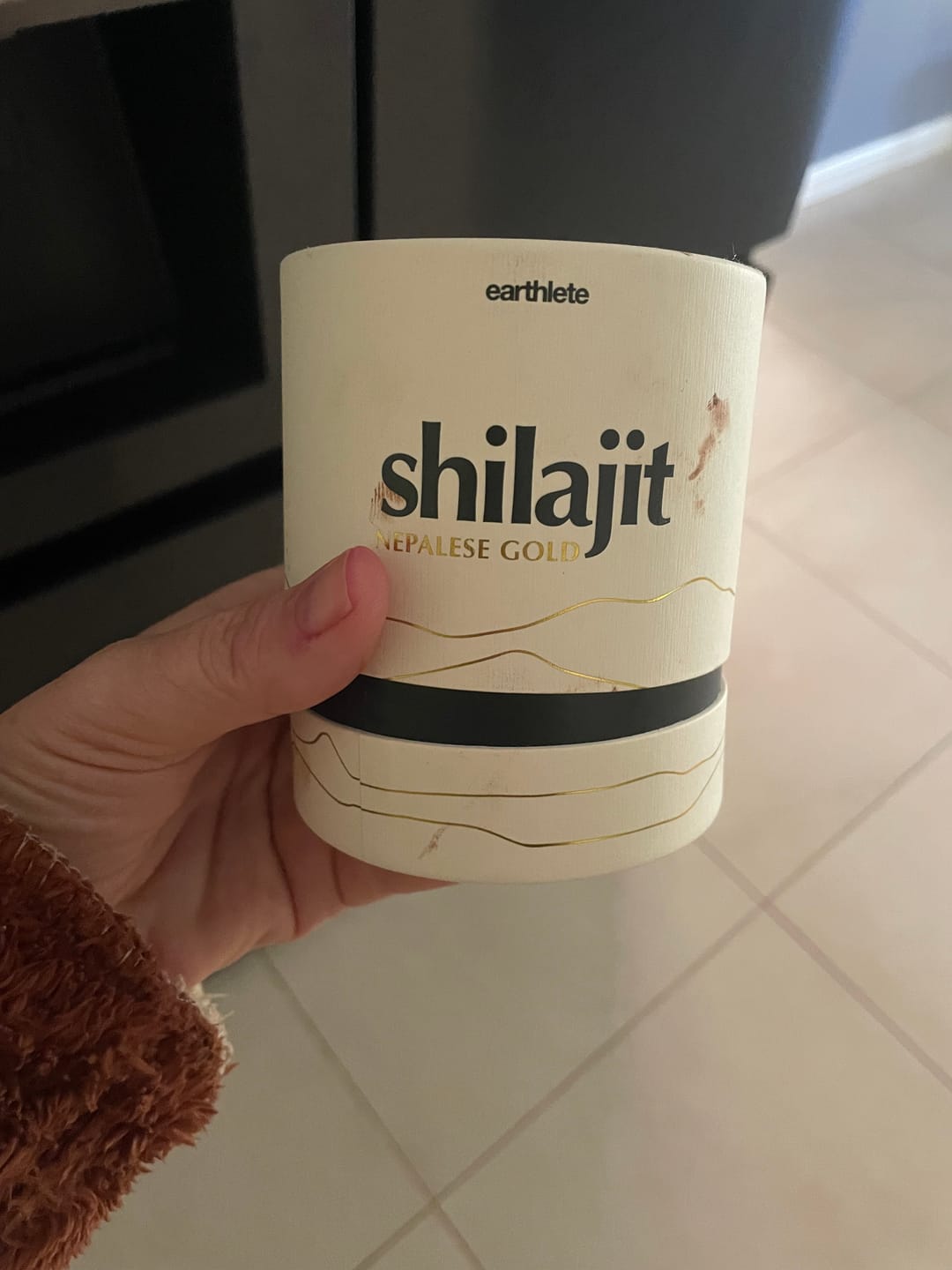 Customer photo review of earthlete® Nepalese Gold Pure Himalayan Mineral Shilajit Resin