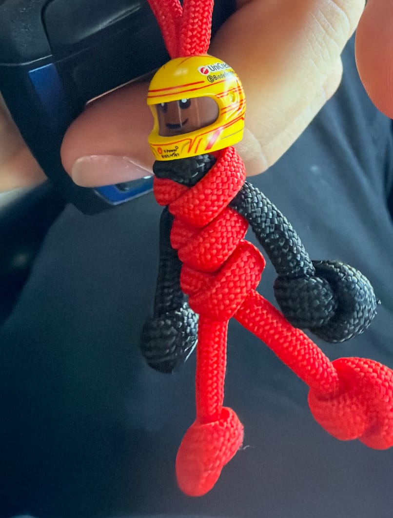 Customer photo review of Limited Edition Lewis Racing Paracord Buddy Keychain