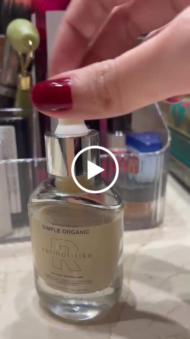 Customer video review of Solução Retinol-Like