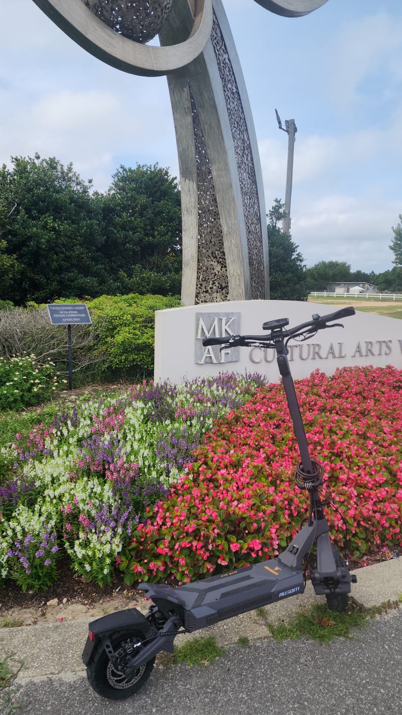 Customer photo review of Ausom DT2 Pro Electric Scooter