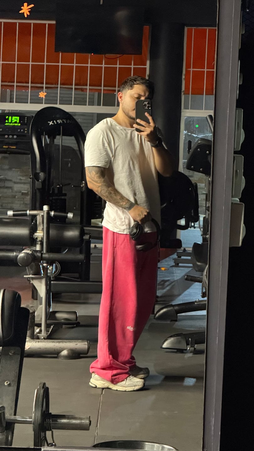 Customer photo review of 2129 - Core Baggy Sweats