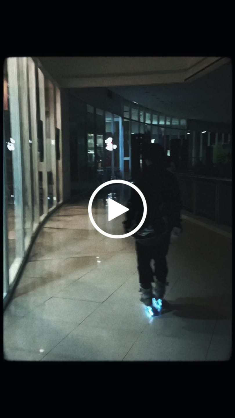 Customer video review of Flying Eagle X5S Pro Black Cloud Skates