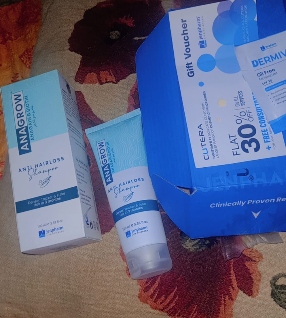 Customer photo review of Anagrow Shampoo