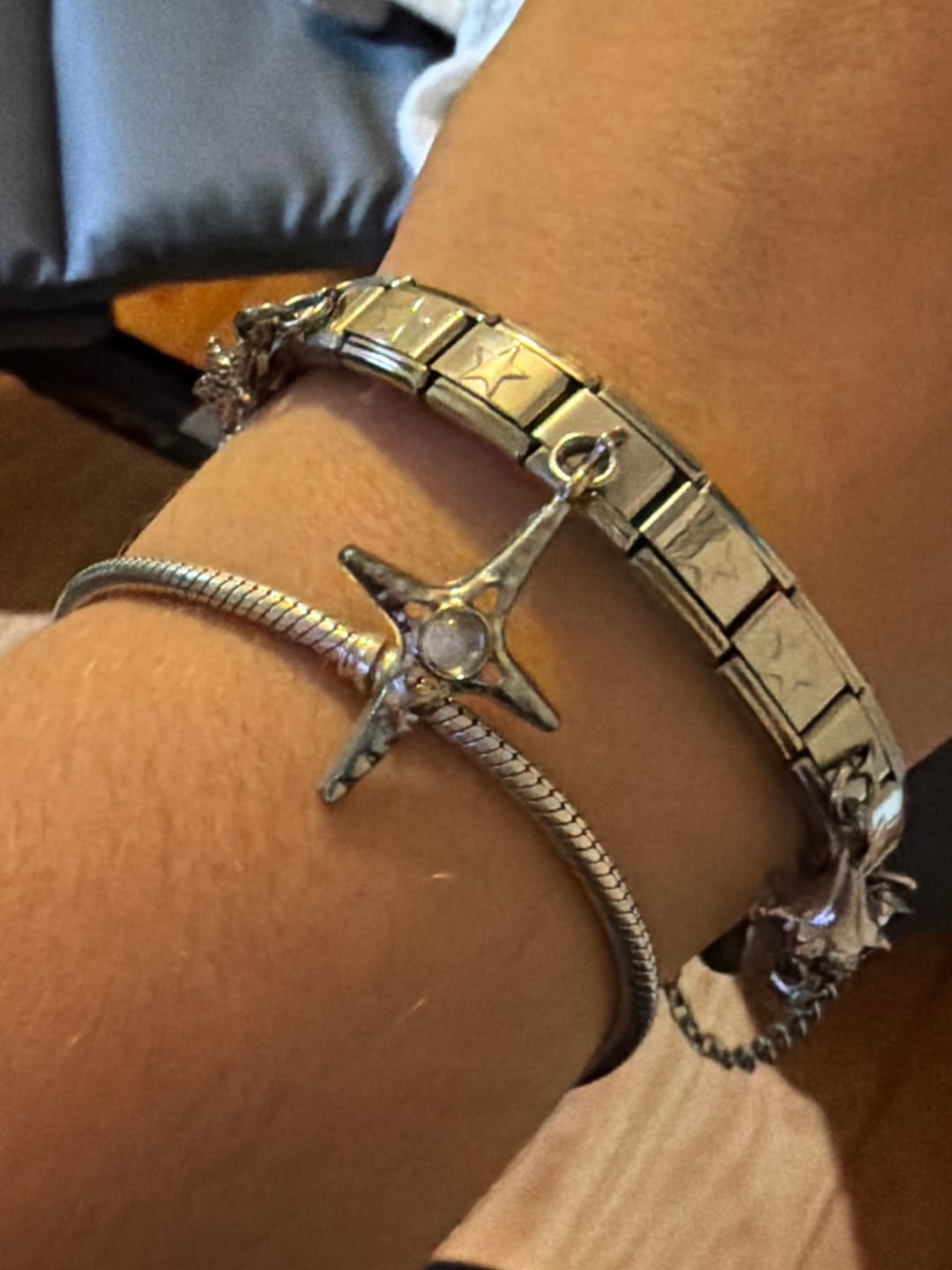 Customer photo review of Charm Estrella Mística