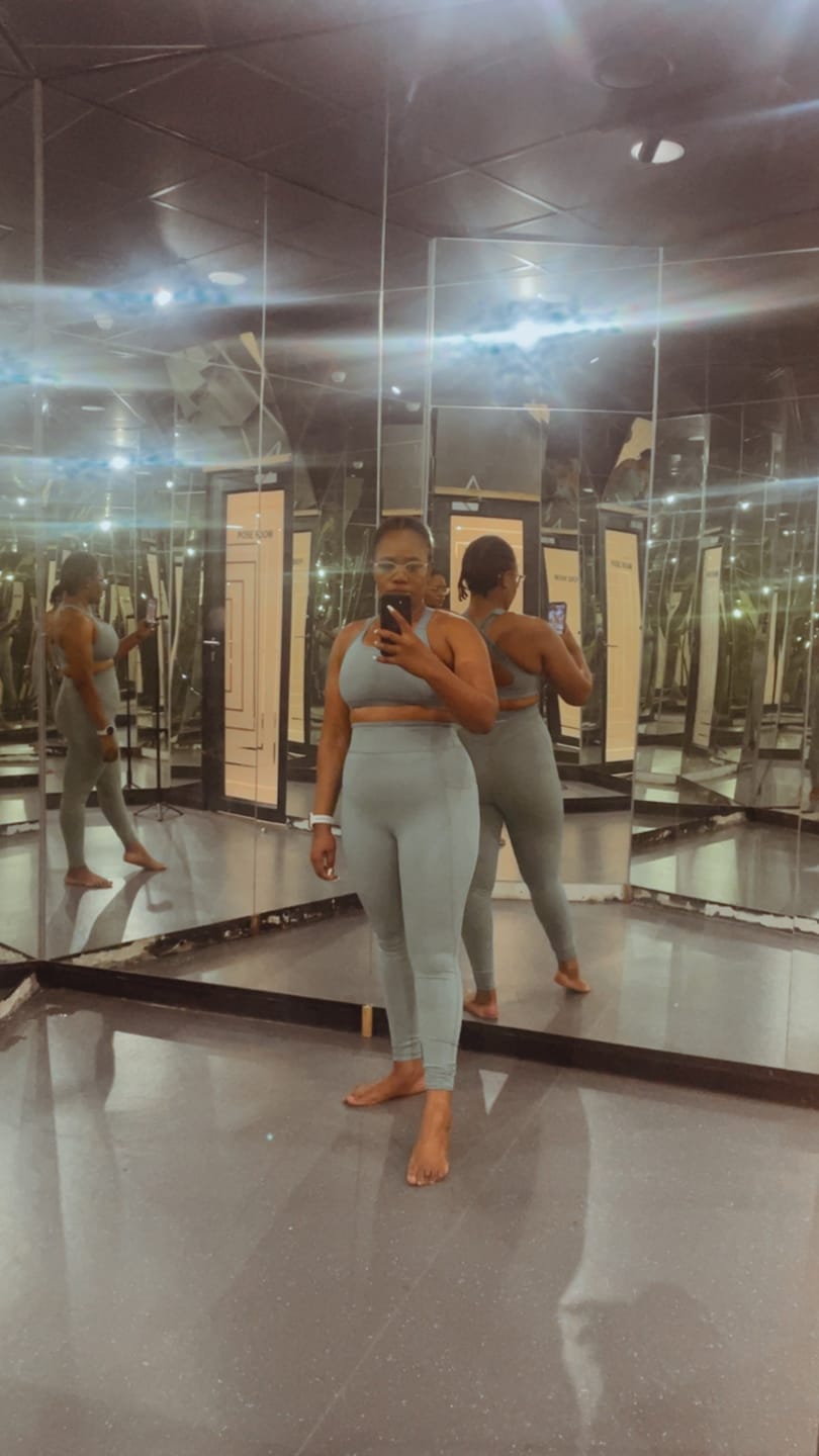 Customer photo review of Super Elastic Yoga Set Green Sports Set