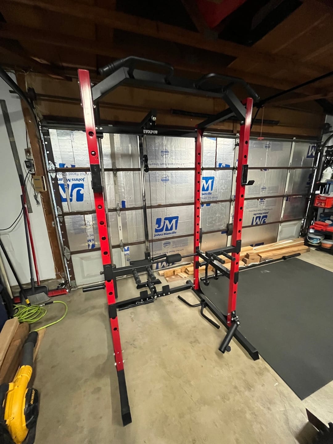 Customer photo review of EVOLPOW P2A Brute All-in-One Power Rack Home Gym - For Beginner