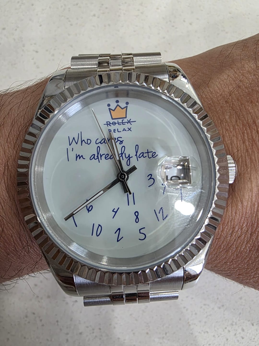 Customer photo review of EONDATE MAXI CLASSIC WATCH