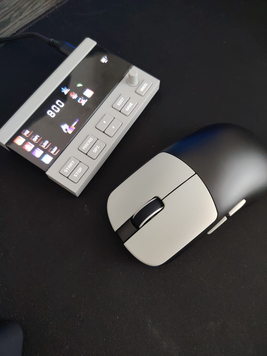 Customer photo review of Wraith W1 Wireless Mouse