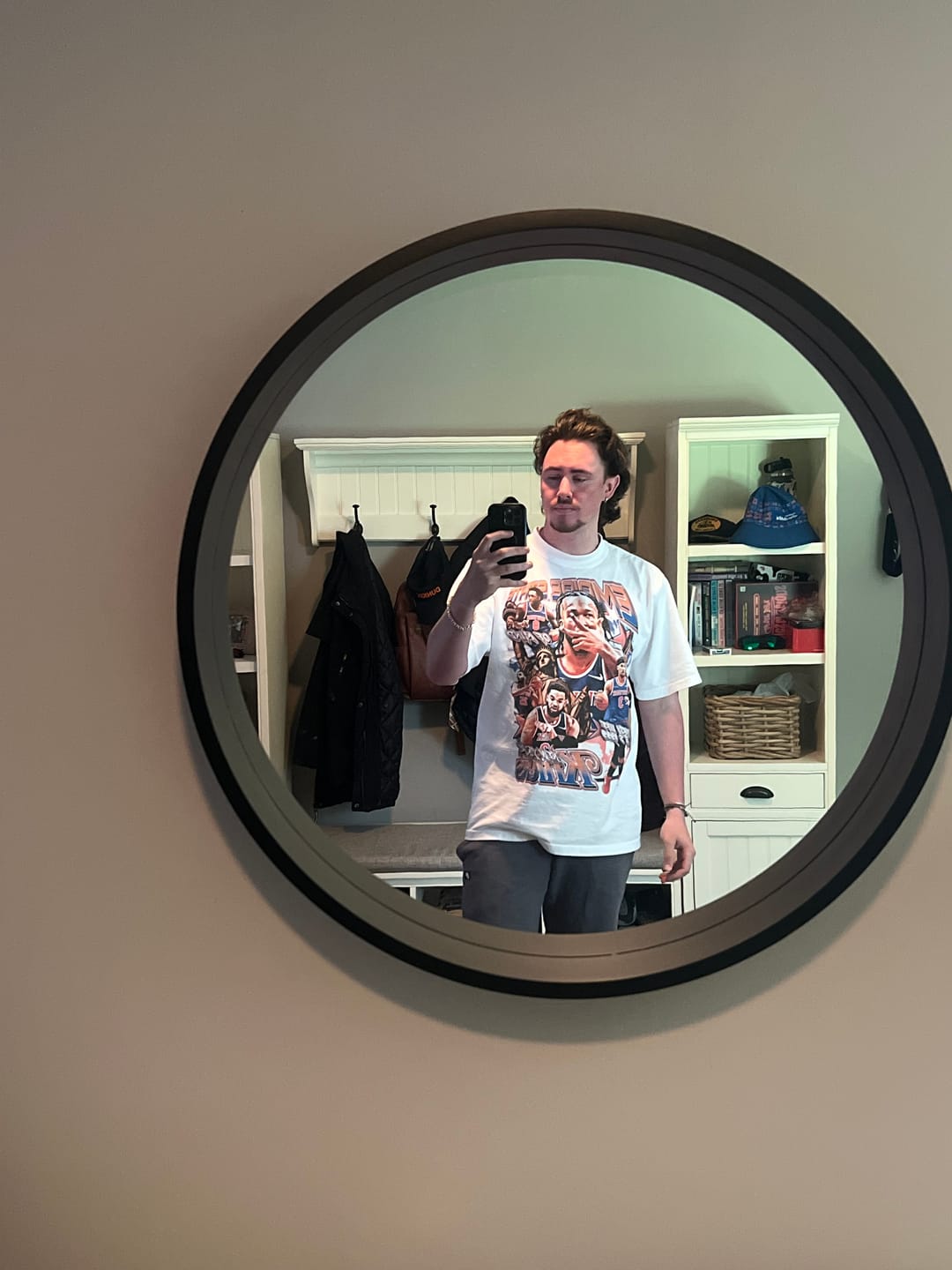 Customer photo review of Knicks Finals Tee