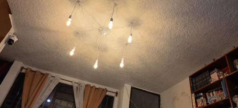 Customer photo review of ST64 Edison Filament LED Bulb 2W 4W 6W 8W E27 B22 Dimmable Gold Glass 110-220V 6 Pack