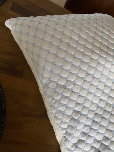 Customer photo review of ComfortPillow 2.0 – Den justerbara huvudkudden