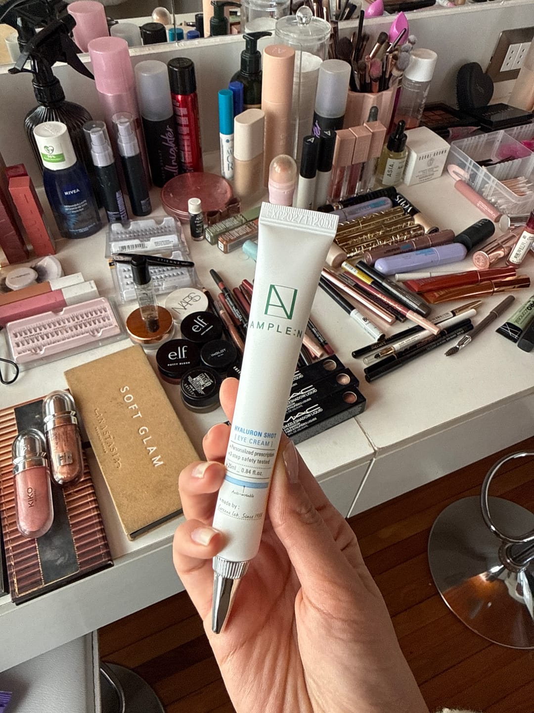 Customer photo review of Crema Contorno Ojos Antiedad AMPLEN Ácido Hialurónico 25 ml