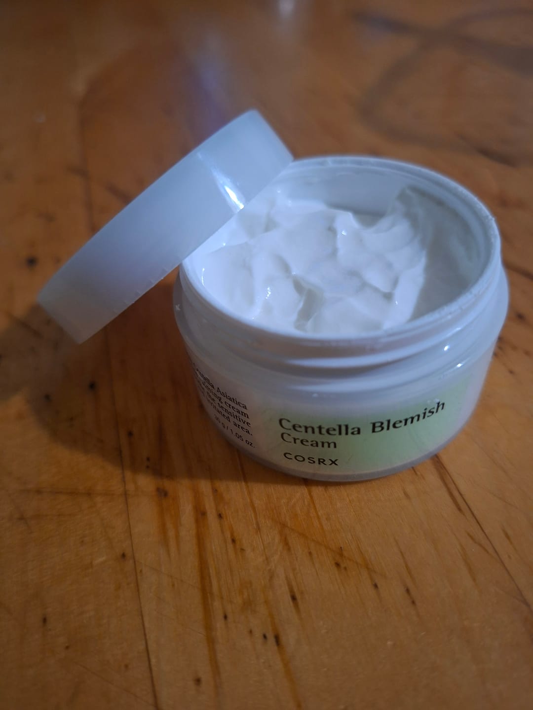 Customer photo review of Krēms centella priekš aknes un kuperozes COSRX Centella Blemish Cream