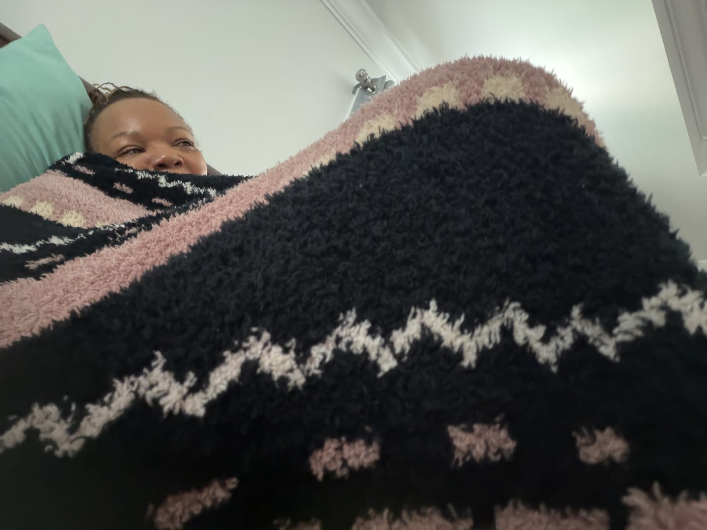 Customer photo review of Desert Sunset Geometric Print Extended Throw