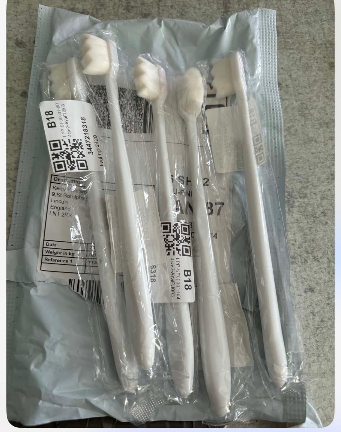 Customer photo review of 5x Micotix Toothbrushes