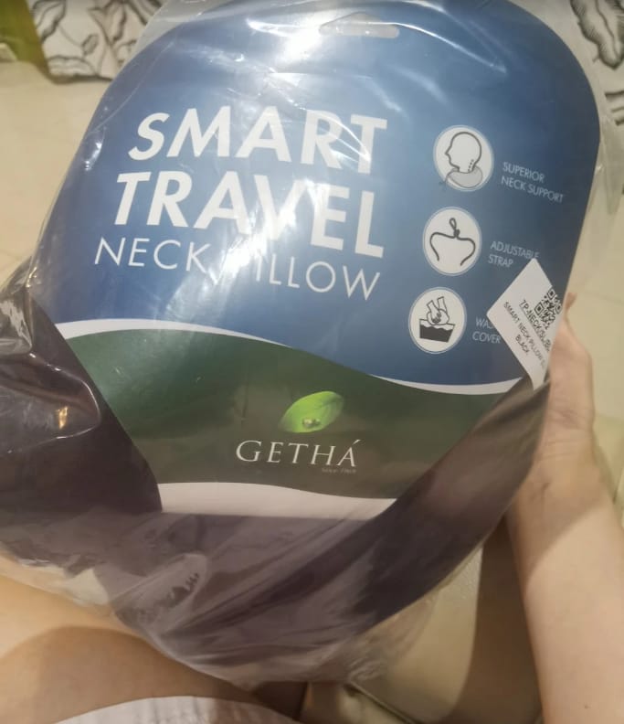 Customer photo review of Smart Neck Latex Pillow - Small