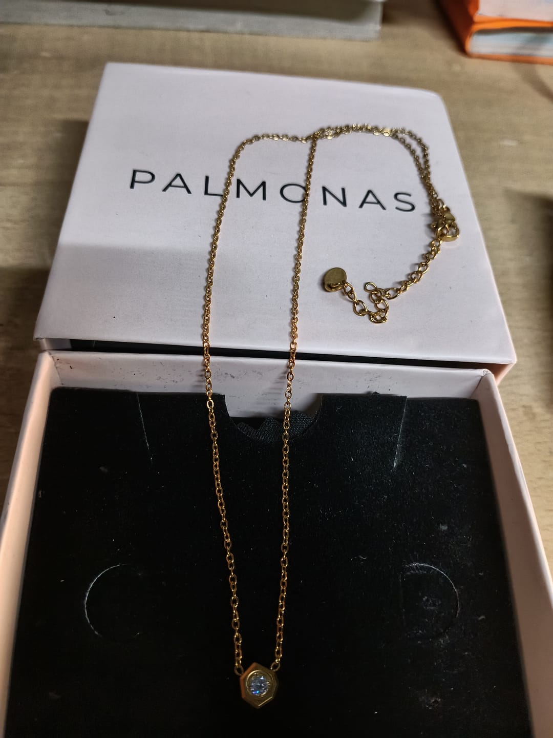Customer photo review of White Gemstone Gold Chain Necklace