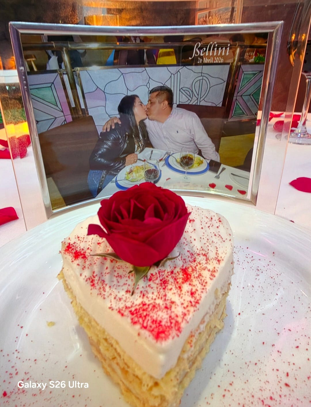 Customer photo review of Cena Romántica