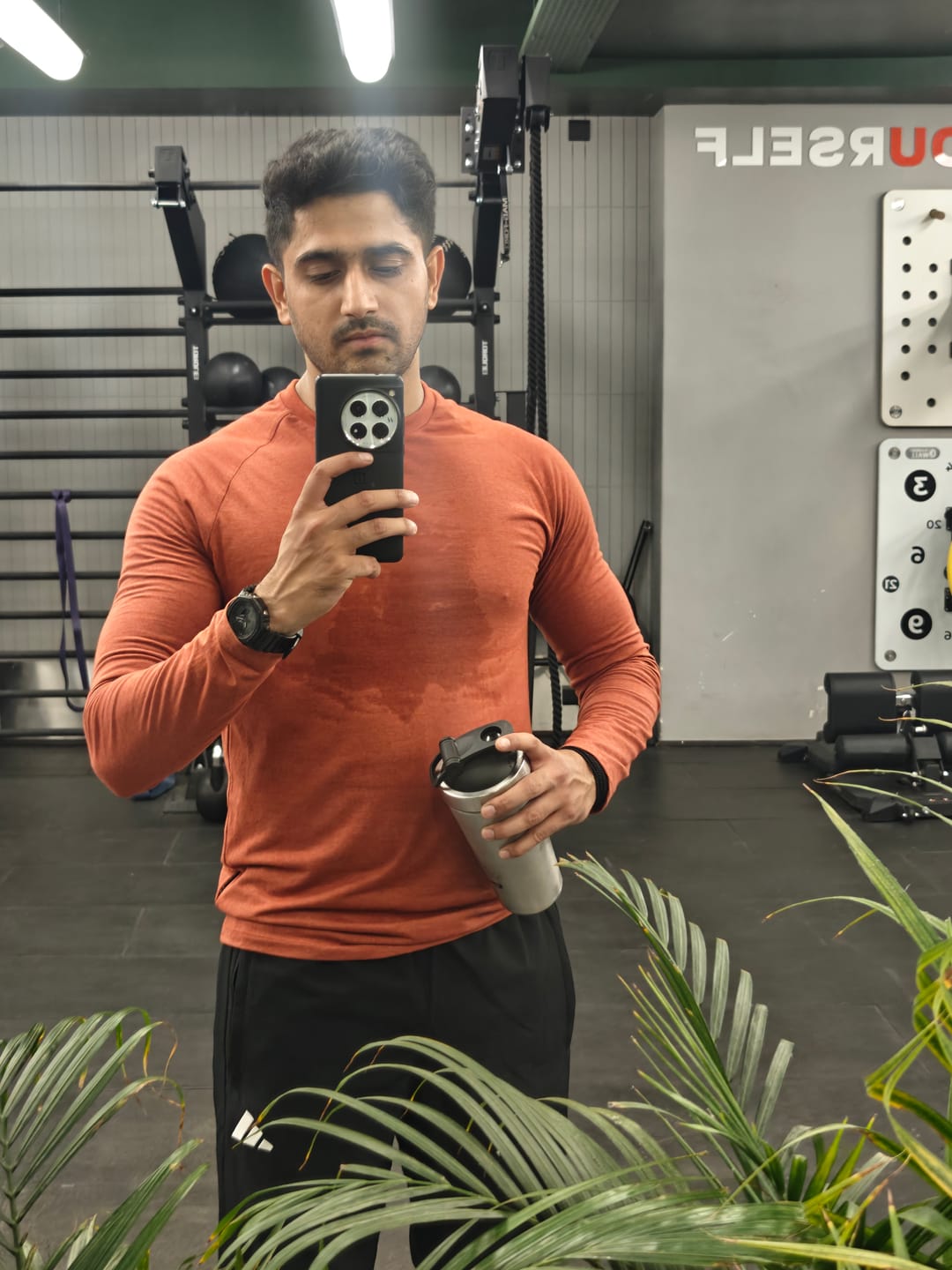 Customer photo review of Wellcore - Micronised Creatine Monohydrate (83 Servings, Tropical Tango) + Premium Steel Shaker