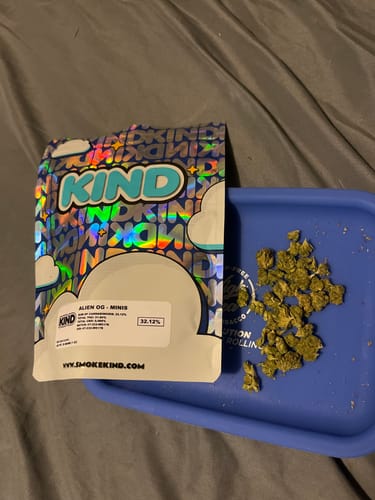 Alien OG - Minis - 28 Grams - Indica photo review