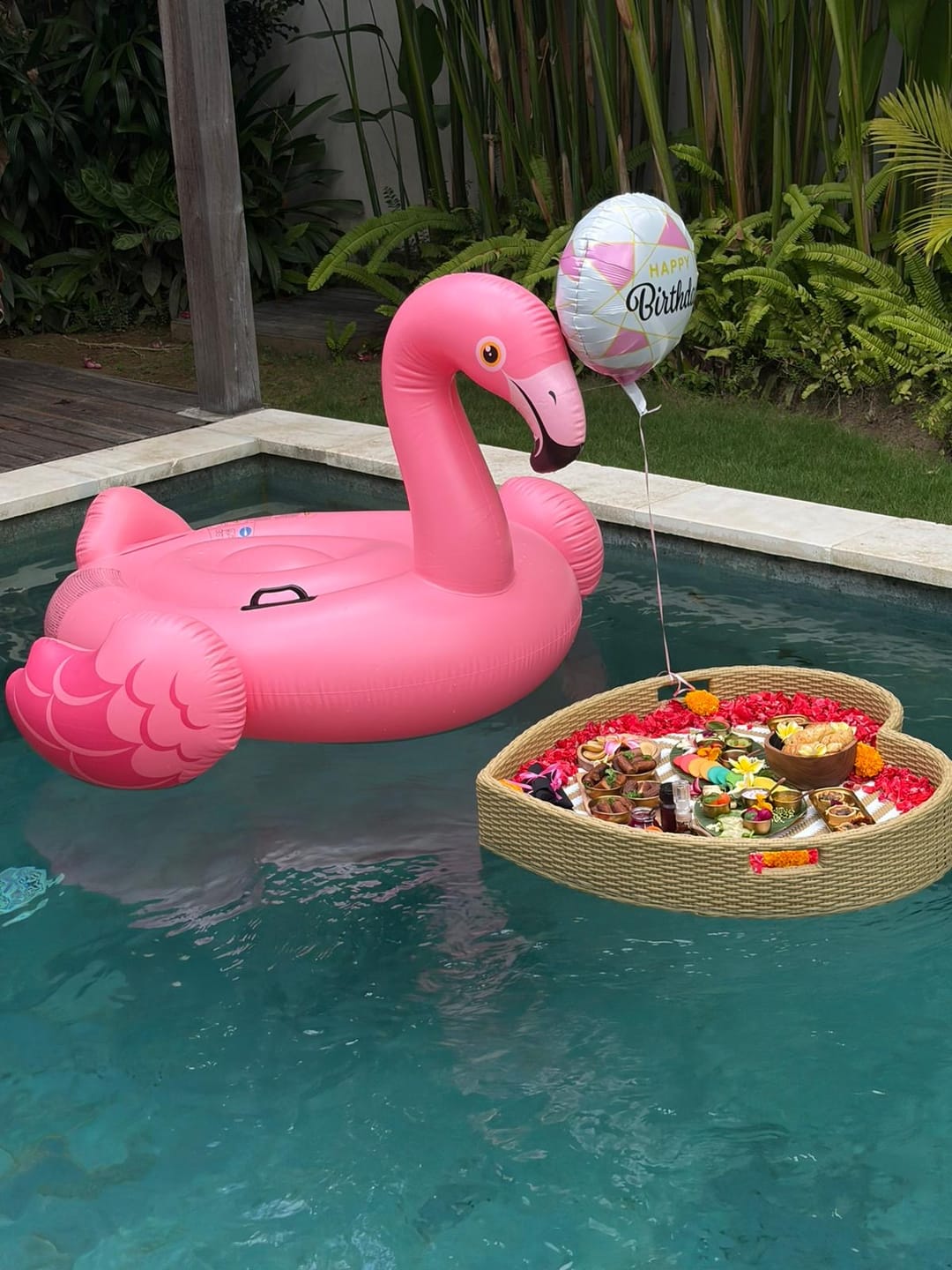 Customer photo review of 🥂 Birthday Themed Floating Breakfast – Poolside Surprise Tray