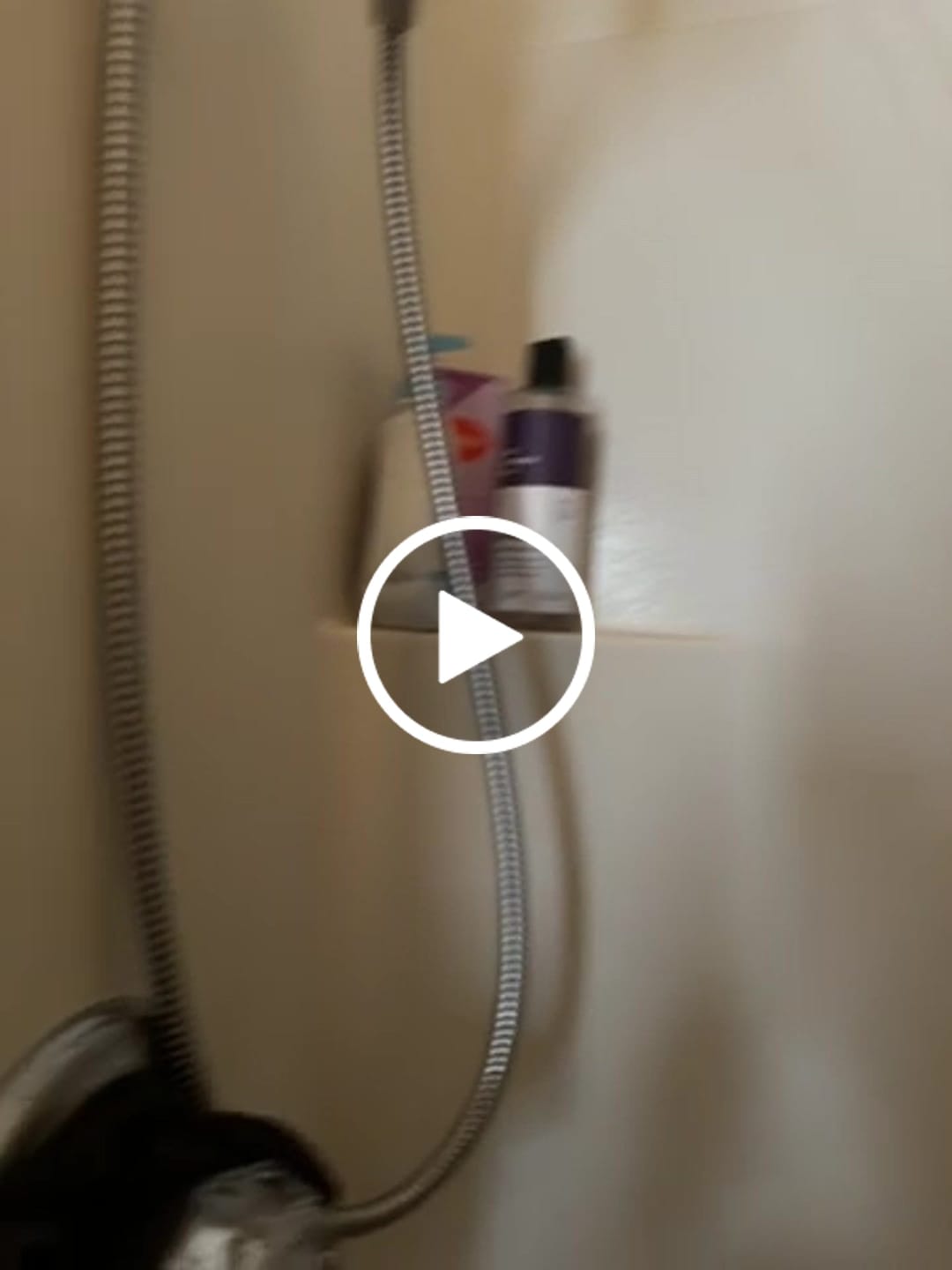 Customer video review of Refresh Plant Based Yoni Gel Wash (pH Balancing) - 3 pk