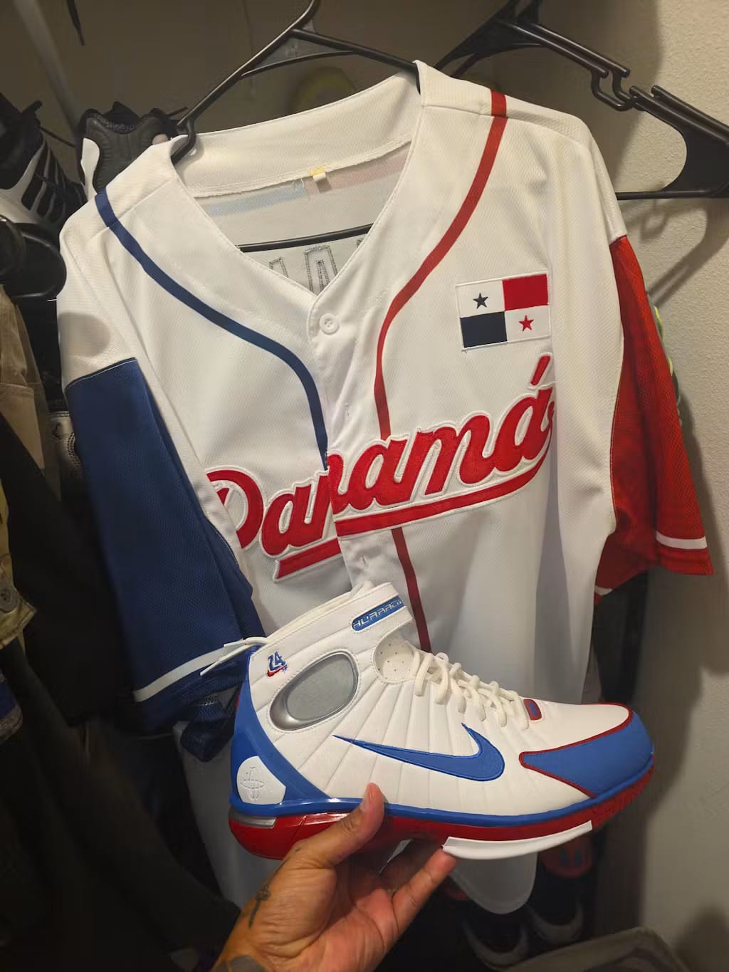 Customer photo review of Panama Heritage Custom Baseball Jersey