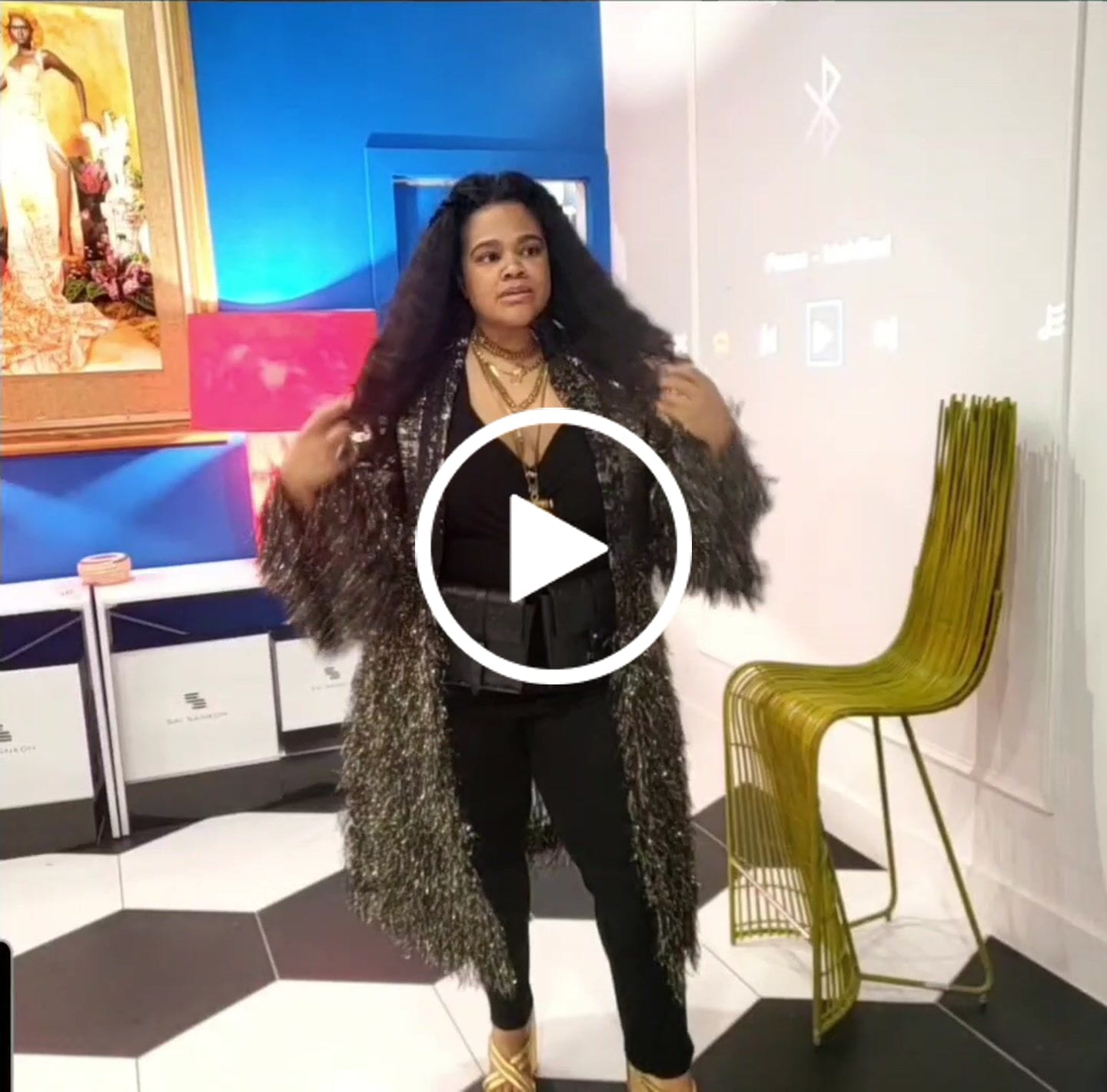 Customer video review of Issa Coat