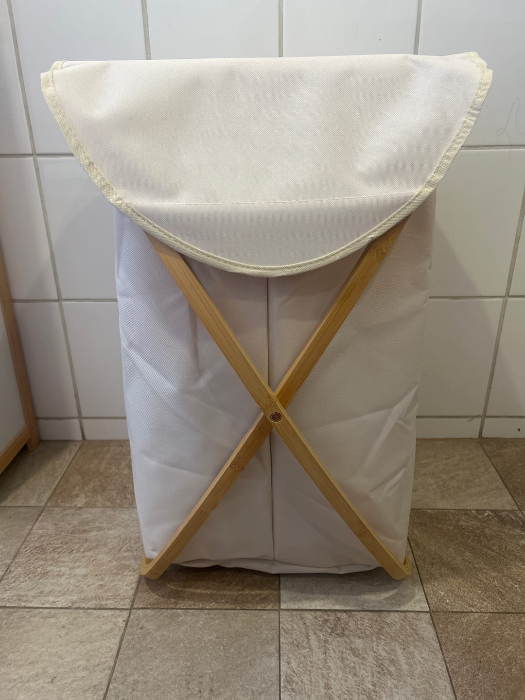 Customer photo review of Canasto Ropa Sucia Plegable De Bambú